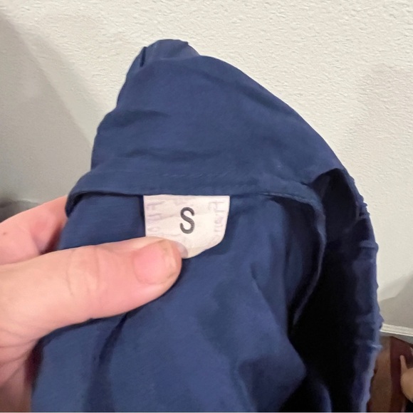 Fiorla blue pull on pants side slits boot cut size small - Picture 8 of 9